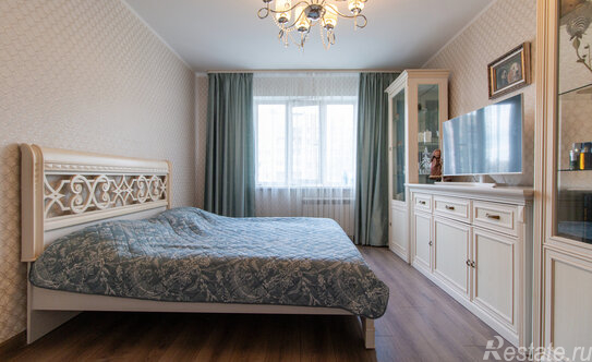 Продажа 2-комн квартиры на вторичном рынке Бухарестская М. ул,  д. 3