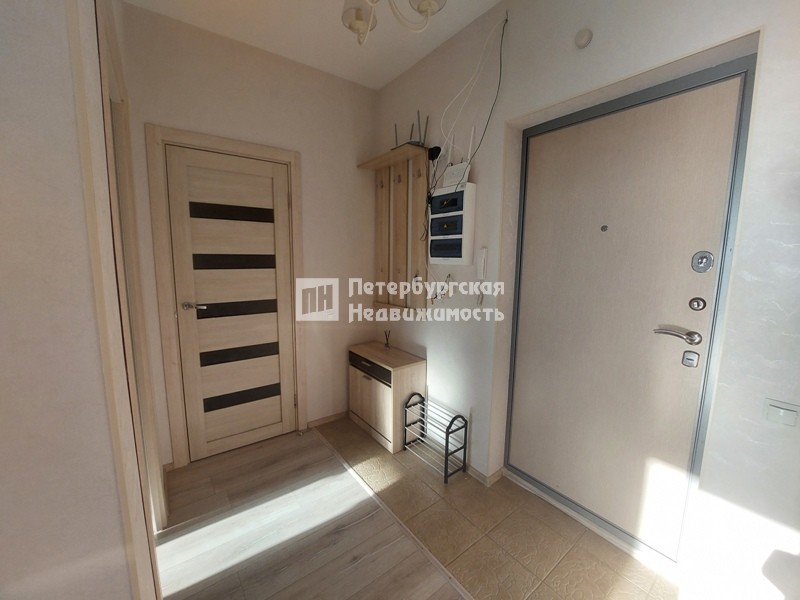 Аренда 1-комн квартиры на вторичном рынке пр-кт Александровской Фермы, д 8 к 1