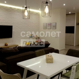 Продажа 3-комн квартиры на вторичном рынке Чонгарский б-р,  д. 26Ак1