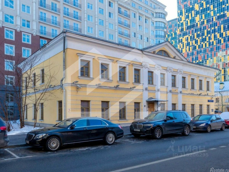 Продажа отдельного здания Люсиновский 3-й пер,  д. 5