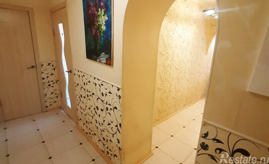 Продажа 2-комн квартиры на вторичном рынке Петергоф г, Гостилицкое ш,  д. 7 к1