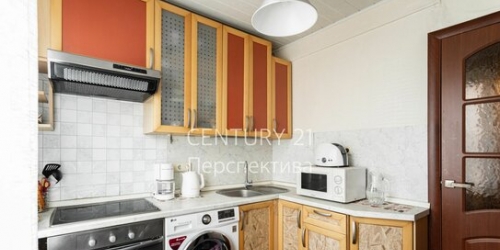 3-комн квартира Стартовая улица,  д. 31