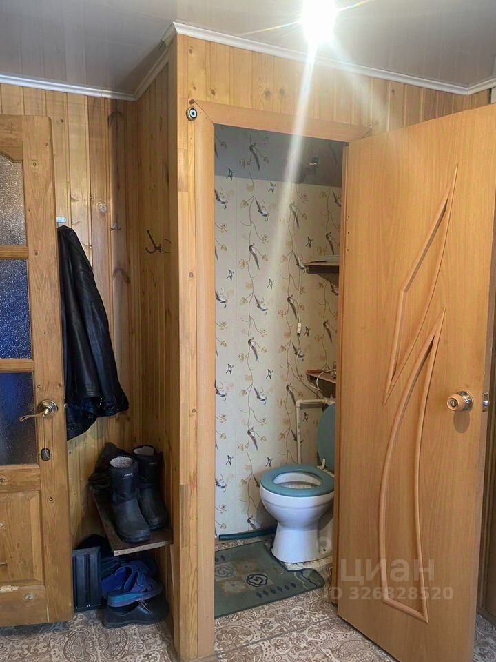 Продажа 2-комн квартиры на вторичном рынке Тайцы городской поселок, улица Санаторская, 20