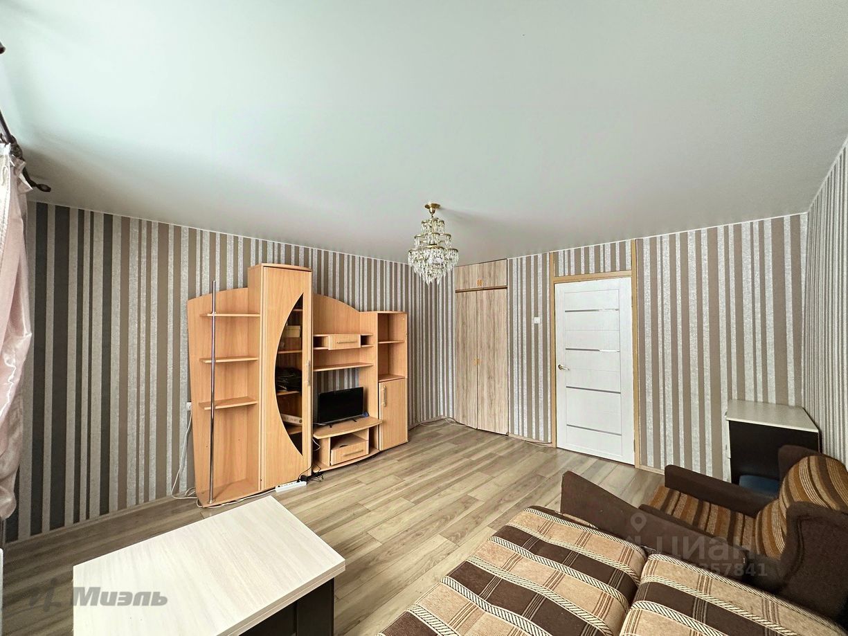 Продажа 1-комн квартиры на вторичном рынке Ольгино мкр, Балашиха, улица Главная,  д. 9