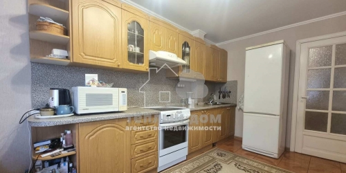 3-комн квартира Королёв, Космонавтов пр-кт, 33к1