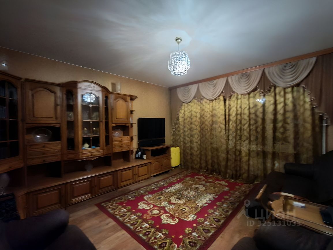 Продажа 2-комн квартиры на вторичном рынке Сертолово, Кленовая улица, 7к1