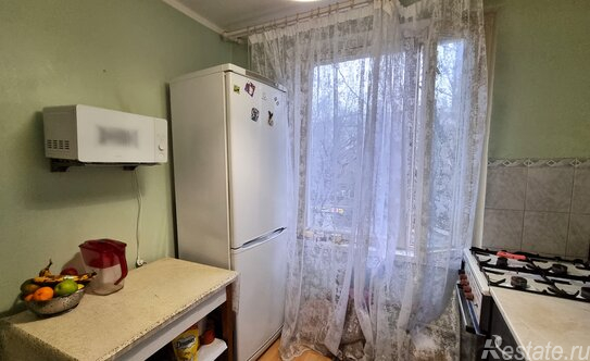 Продажа 3-комн квартиры на вторичном рынке улица Красный Казанец,  д. 19 к2