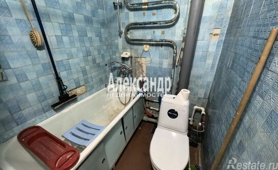 Продажа 3-комн квартиры на вторичном рынке Народного ополчения пр-кт,  д. 97