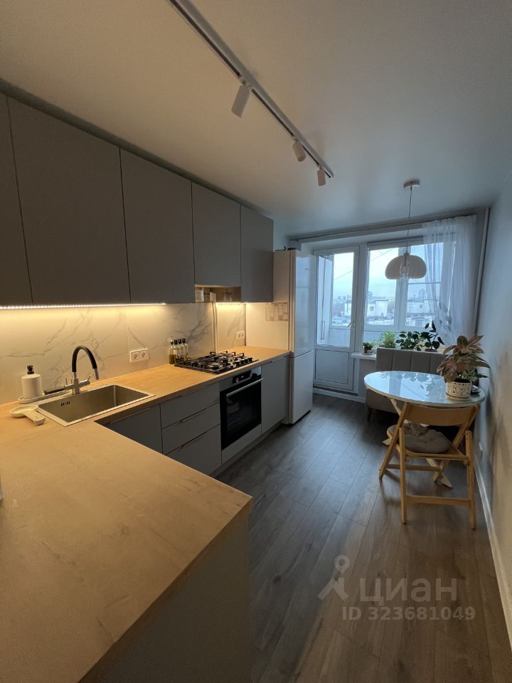 Продажа 1-комн квартиры на вторичном рынке улица Паперника, 18