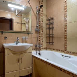 Продажа 3-комн квартиры на вторичном рынке Щелковское ш,  д. 82,  к. 1