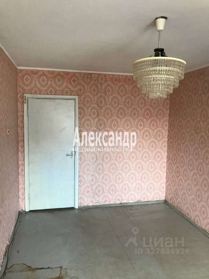 Продажа 2-комн квартиры на вторичном рынке Синявино городской поселок, улица Кравченко,  д. 19