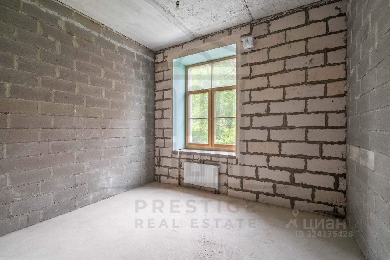 Продажа 3-комн квартиры на вторичном рынке проспект Малый Петроградской стороны, 79-81-83