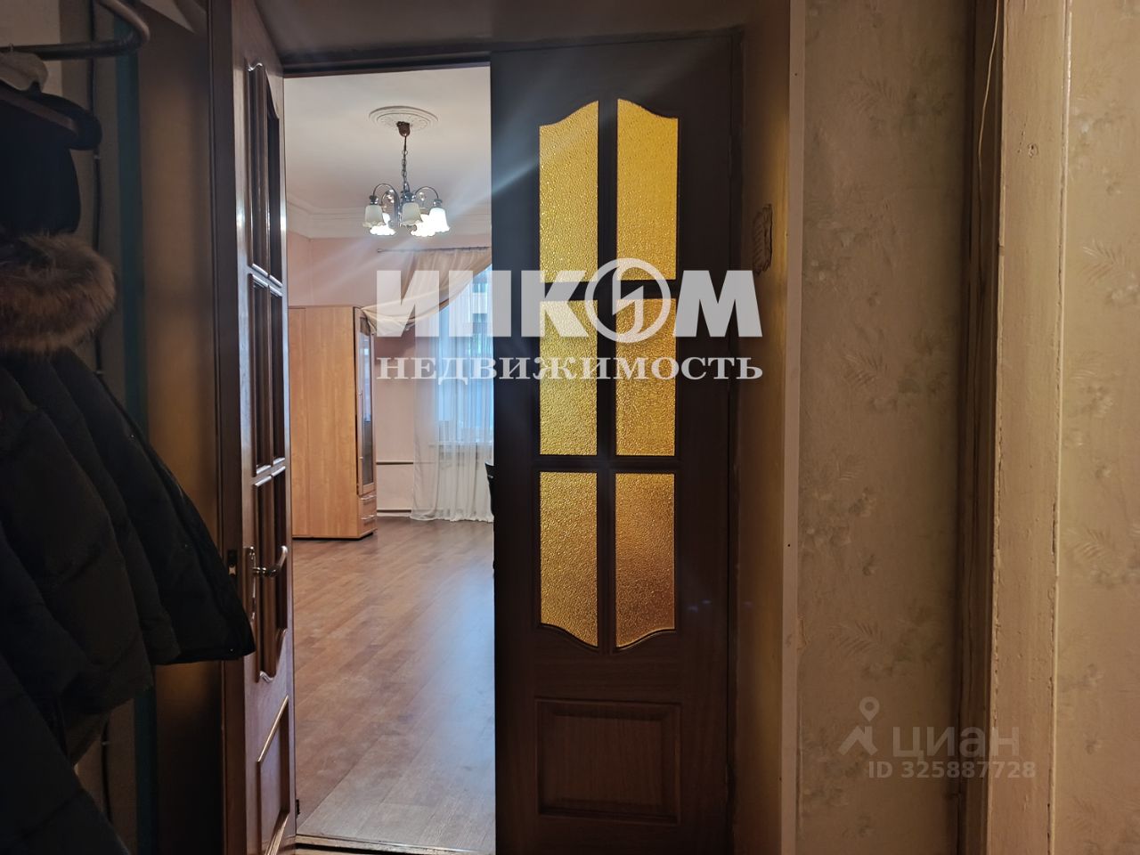 Продажа 4-комн квартиры на вторичном рынке Варшавское шоссе, 10К4