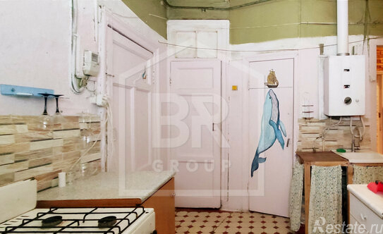 Продажа 4-комн квартиры на вторичном рынке Свечной переулок,  д. 27