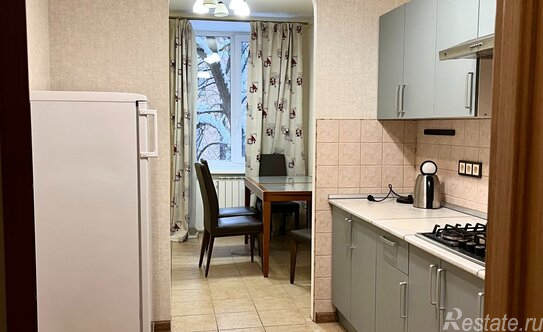 Продажа 1-комн квартиры на вторичном рынке улица Дружбы,  д. 2/19