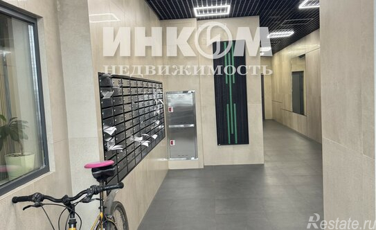 Продажа 4-комн квартиры на вторичном рынке Въезд на территорию дома,  д. 11 к2