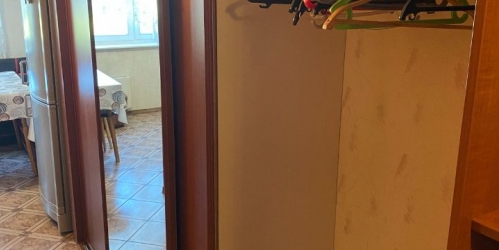 3-комн квартира улица Плющева,  д. 15