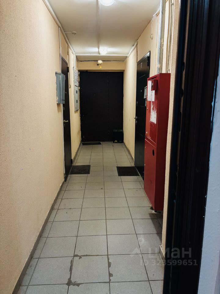 Продажа 3-комн квартиры на вторичном рынке Большая Черемушкинская улица, 7