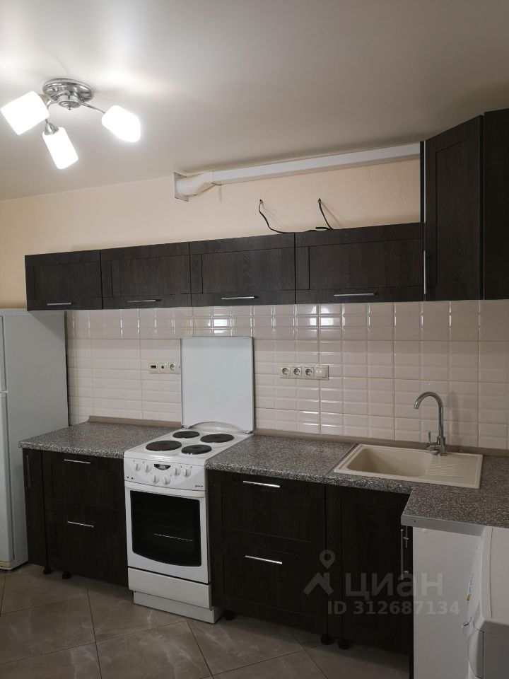 Аренда 1-комн квартиры на вторичном рынке улица Яблочкова, 35А