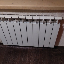 Продажа 4-комн квартиры на вторичном рынке Петергоф г., Шахматова ул. ,  д. 4,  к. 1