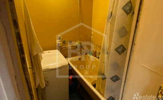 Продажа 3-комн квартиры на вторичном рынке ул Солдата Корзуна,  д. 42