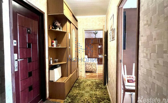 Продажа 2-комн квартиры на вторичном рынке Зюзинская улица,  д. 4 к3