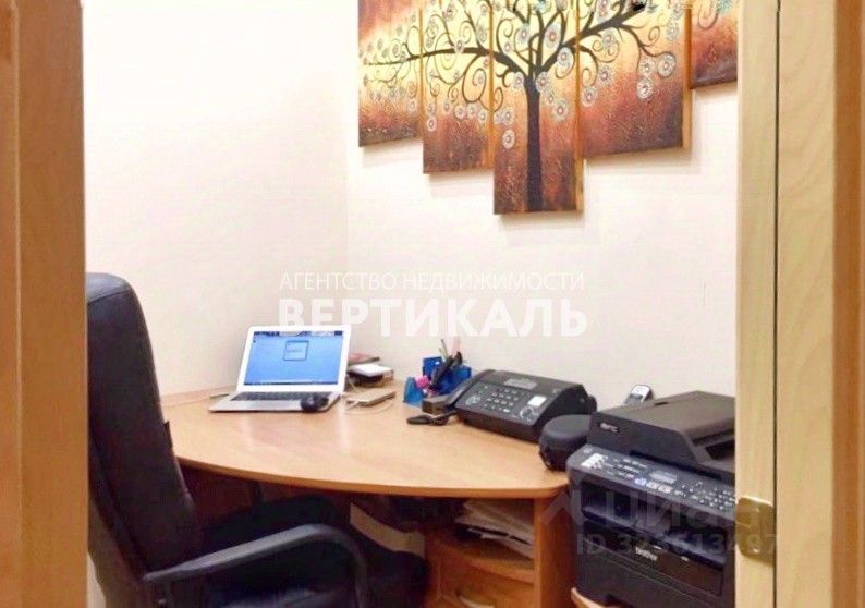 Аренда 3-комн квартиры на вторичном рынке Митинская улица, 10