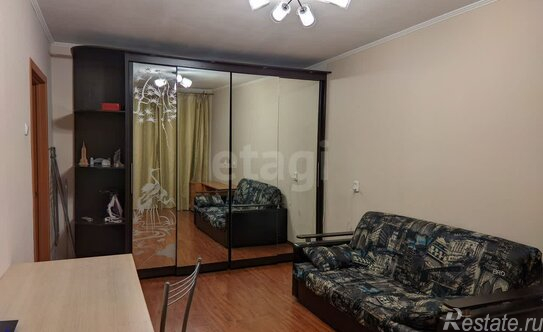 Продажа 4-комн квартиры на вторичном рынке улица Бутлерова,  д. 11 к1