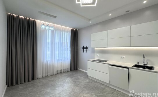 Продажа 3-комн квартиры на вторичном рынке ул Инженера Кнорре,  д. 7,  к. 4