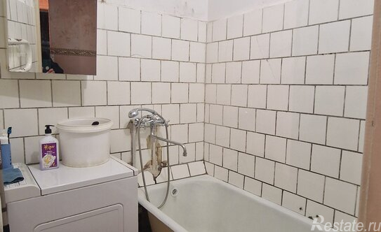 Продажа 2-комн квартиры на вторичном рынке Петергоф г, Озерковая ул,  д. 49,  к. 2