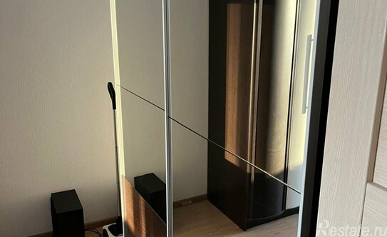 Продажа 1-комн квартиры на вторичном рынке Комендантский пр-кт,  д. 62