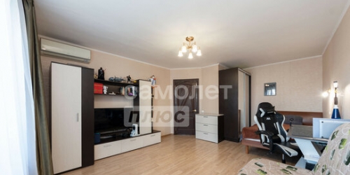 1-комн квартира улица Сталеваров,  д. 32