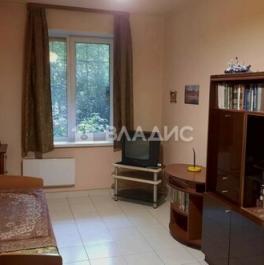 Продажа 2-комн квартиры на вторичном рынке Байкальская улица,  д. 18 к1