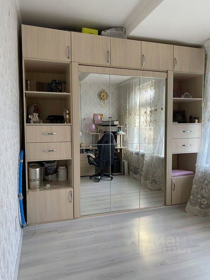 Продажа 3-комн квартиры на вторичном рынке Лиговский проспект, 44