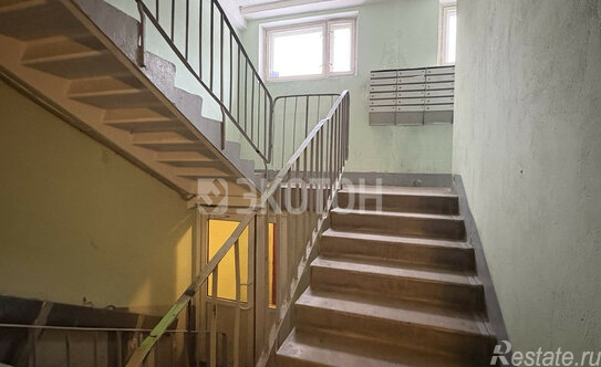 Продажа 2-комн квартиры на вторичном рынке ул Камышовая,  д. 20