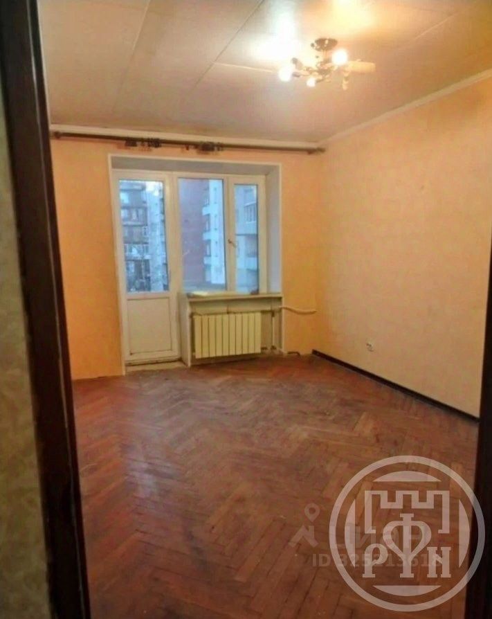 Продажа 3-комн квартиры на вторичном рынке Петергоф, Гостилицкое шоссе, 21к1