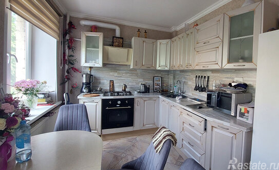 Продажа 2-комн квартиры на вторичном рынке улица Юлиуса Фучика,  д. 2/30