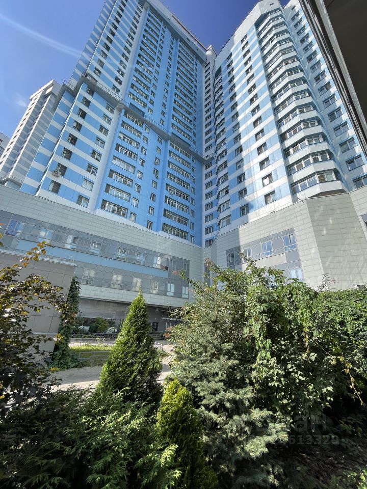 Продажа 4-комн квартиры на вторичном рынке проезд Березовой Рощи, 12