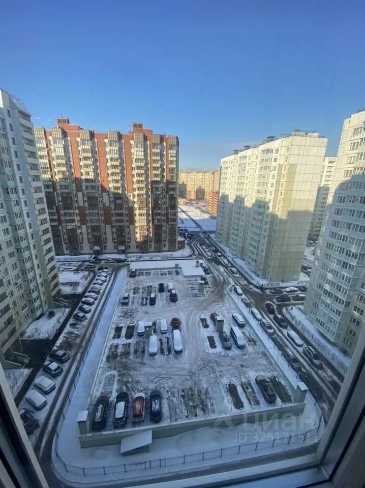 Аренда 2-комн квартиры на вторичном рынке улица Бадаева, 8к2