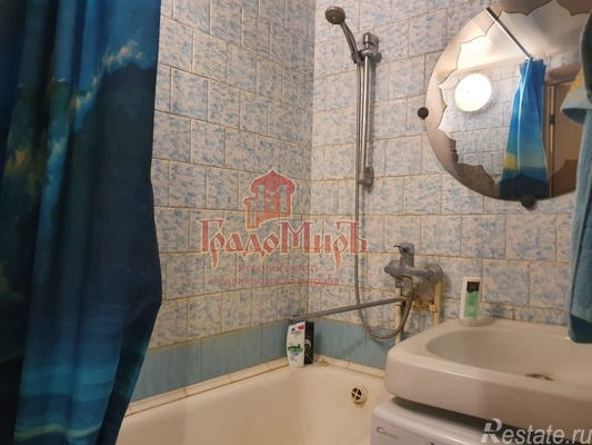 Продажа 2-комн квартиры на вторичном рынке Яхрома, Большевистская ул,  д. 1