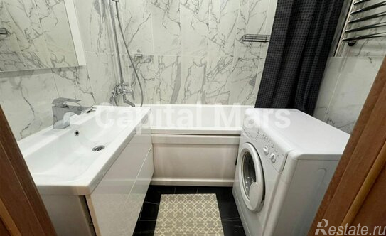 Аренда 2-комн квартиры на вторичном рынке Белозерская улица,  д. 19