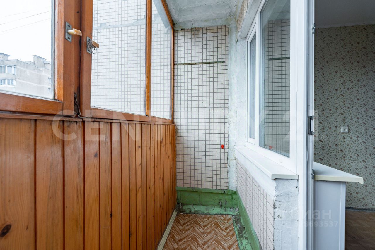 Продажа 2-комн квартиры на вторичном рынке улица Шаврова, 15