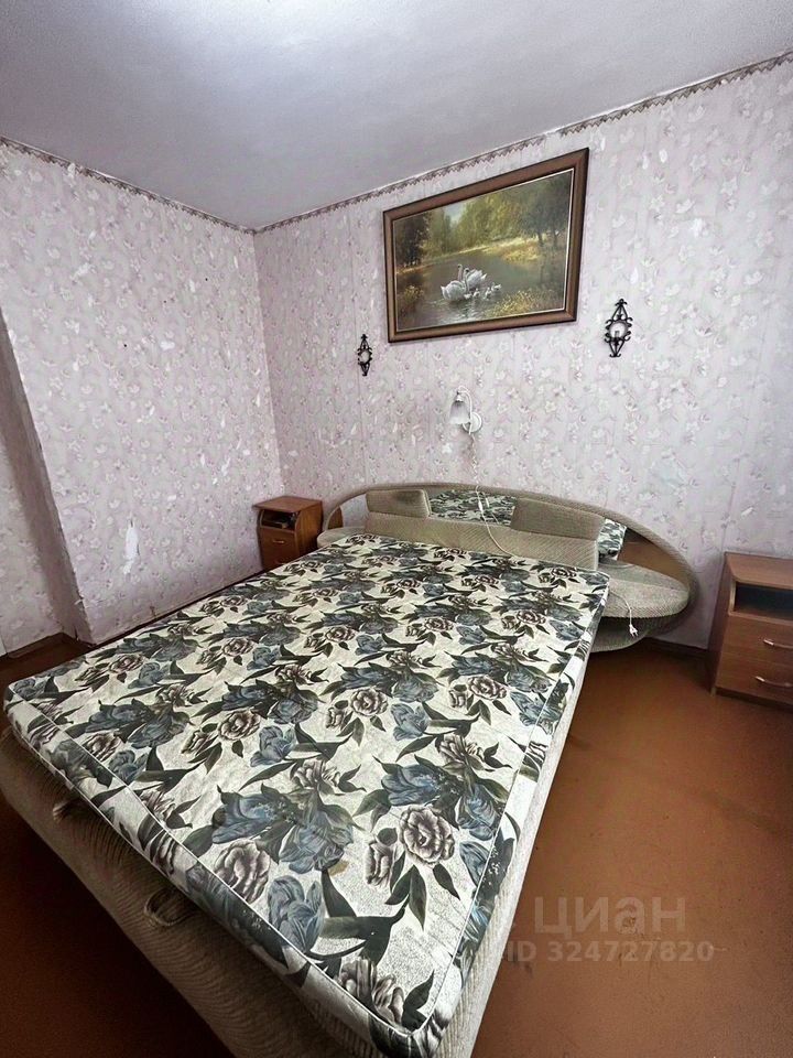 Продажа 2-комн квартиры на вторичном рынке д. Кисельня, улица Центральная, 13