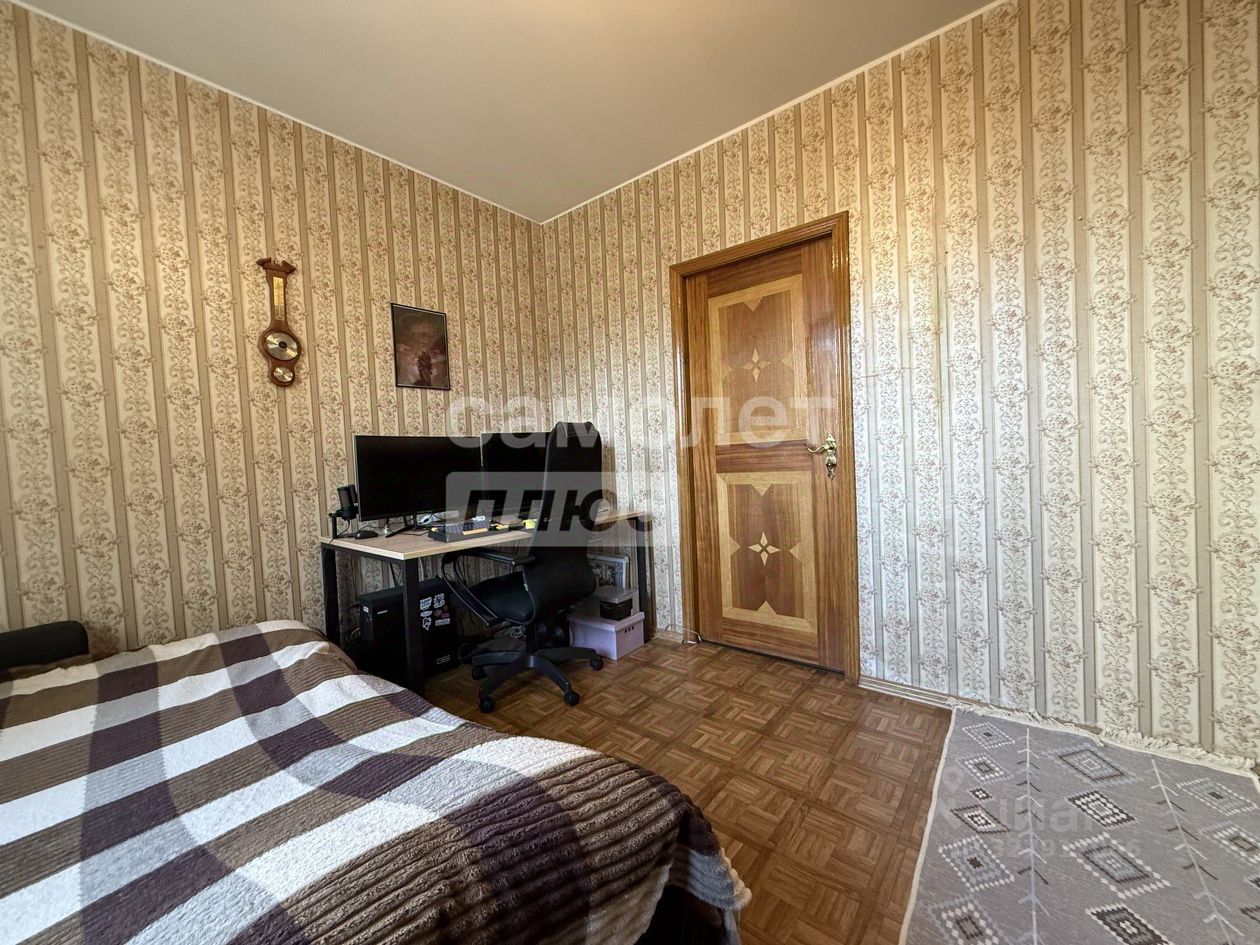 Продажа 3-комн квартиры на вторичном рынке Химки, улица Бабакина, 5
