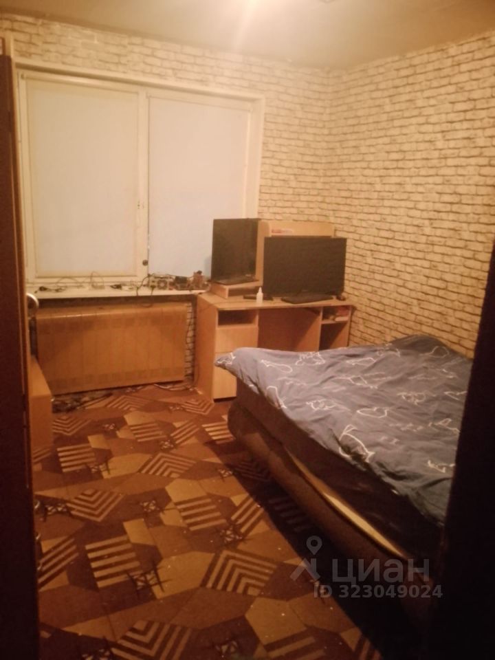 Продажа 3-комн квартиры на вторичном рынке с. Рождествено, улица Южная, 15