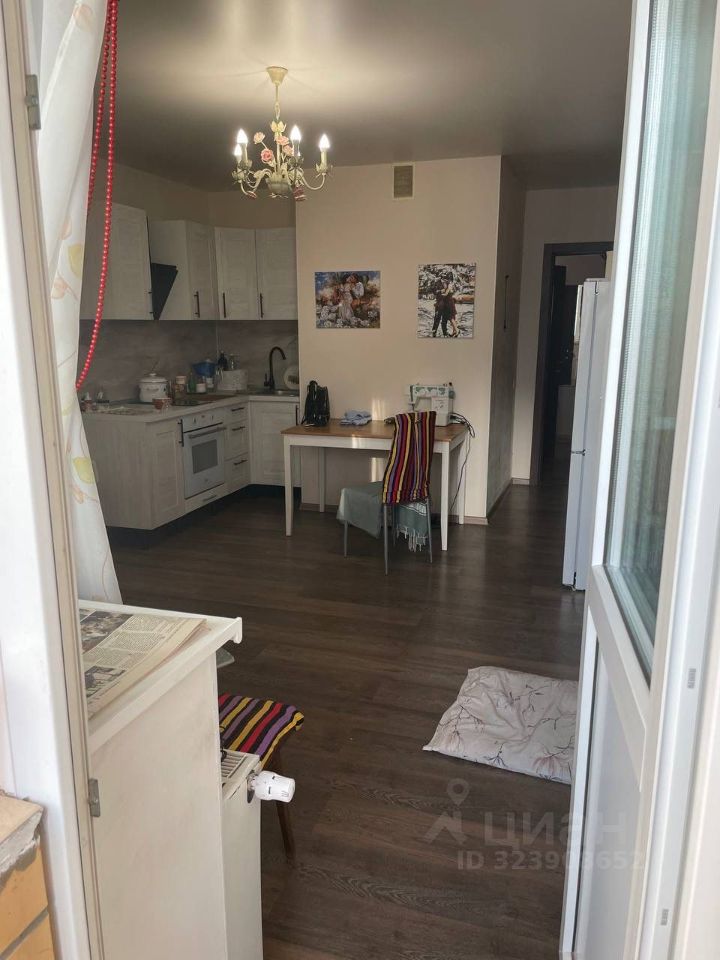 Аренда 1-комн квартиры на вторичном рынке Северный кв-л, д. Сапроново, Купелинка мкр, 17