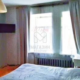 Продажа 3-комн квартиры на вторичном рынке ул Декабристов,  д. 19