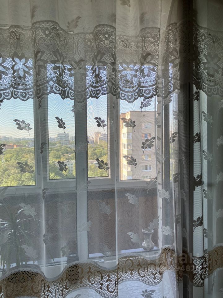 Продажа 1-комн квартиры на вторичном рынке улица Орджоникидзе, 43