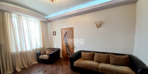 3-комн квартира Зеленогорск г., Вокзальная ул. ,  д. 9,  к. 1