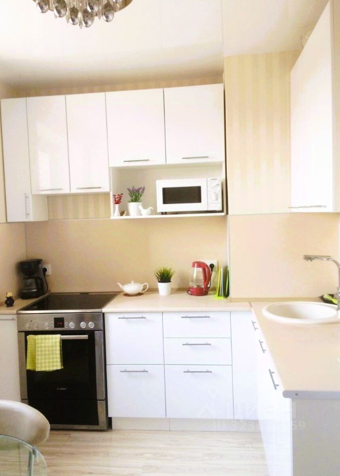 Продажа 1-комн квартиры на вторичном рынке проспект Солидарности, 14к1